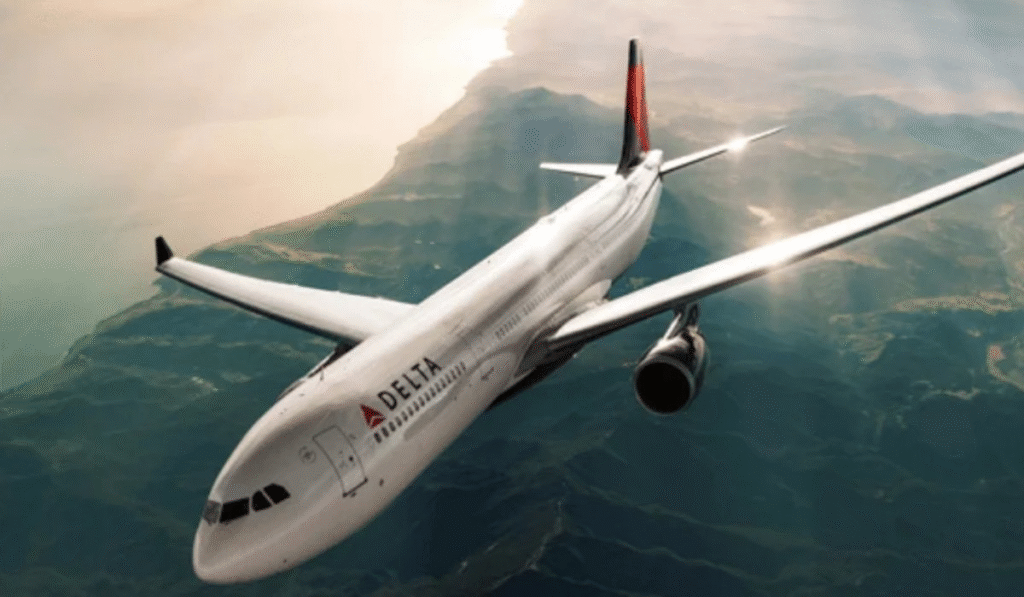 Delta Flight DL275 Diverted LAX