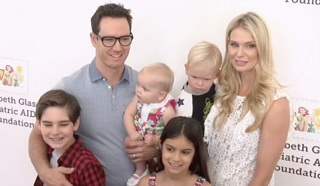 Michael Charles Gosselaar