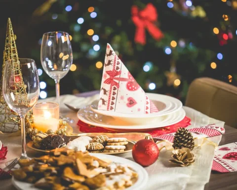A Complete Christmas Celebration Guide: From Decor to Dinner