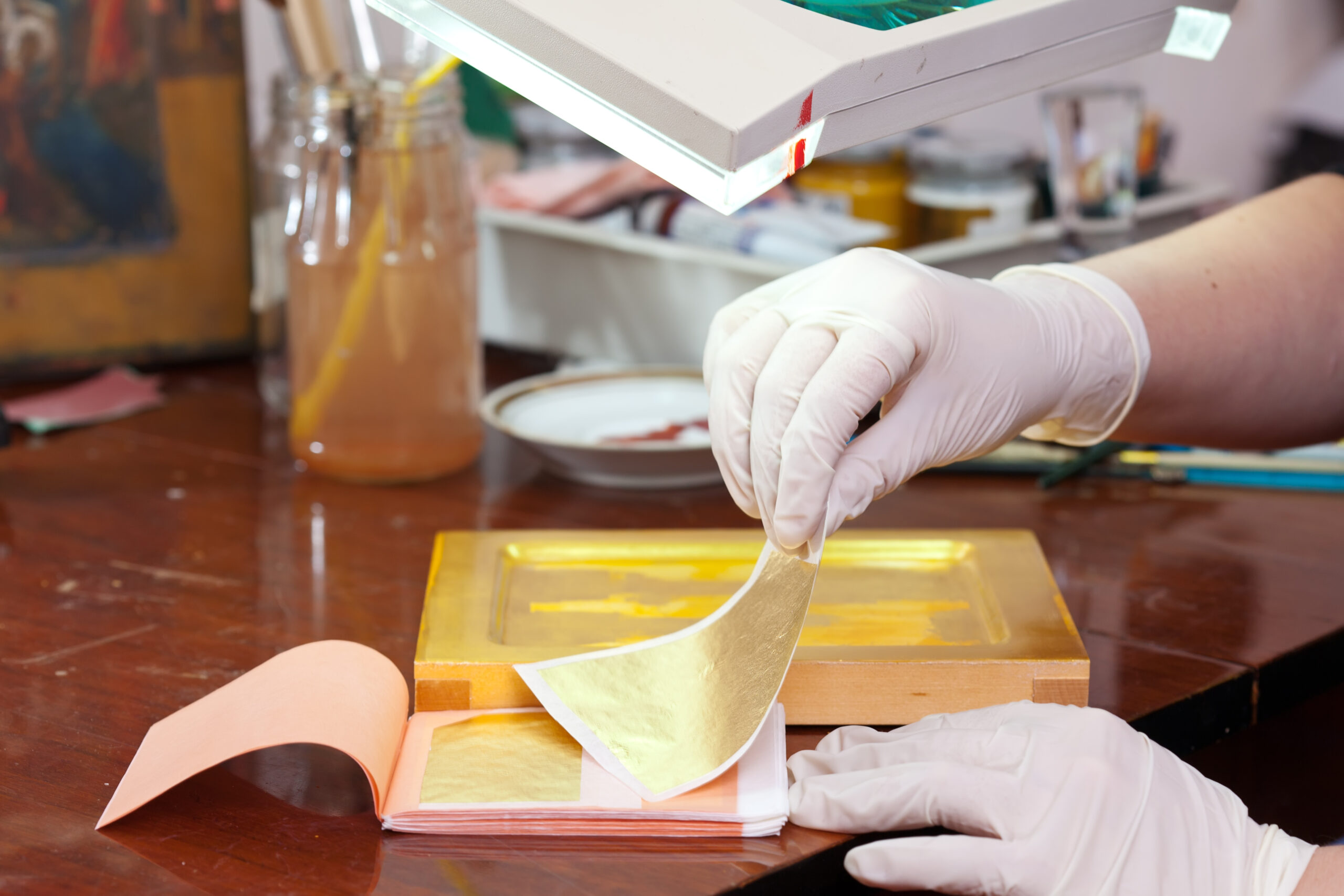 Choosing the Right Adhesive for Industrial Applications