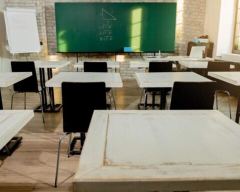 Classroom 15x