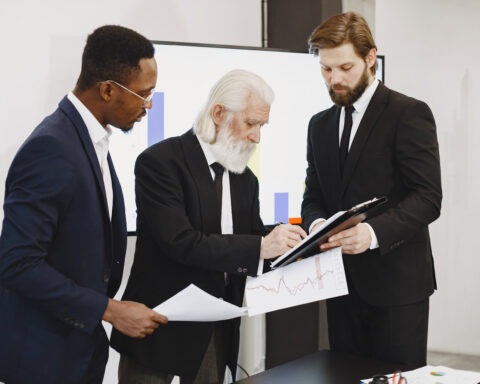 How Business Representation Lawyers Guide Companies