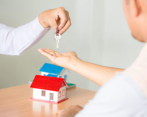 How Life Events Influence Decisions to Sell a Home