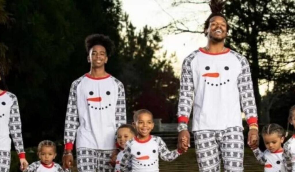 Cashmere Saint Newton