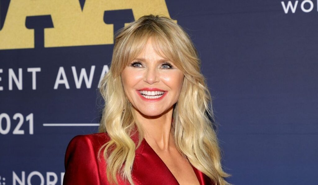 christie brinkley net worth