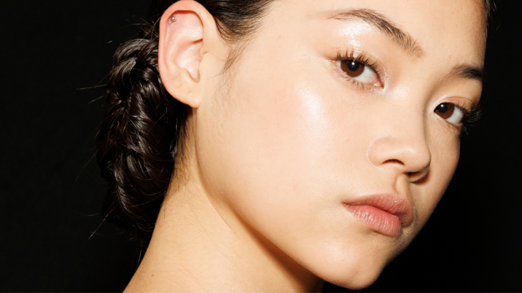 Natural-Looking Glow