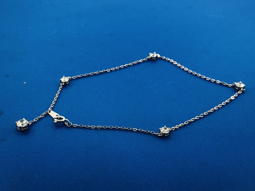 SV Jewels Bracelets
