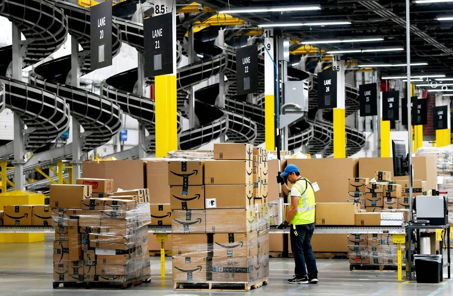 Fulfillment Structures